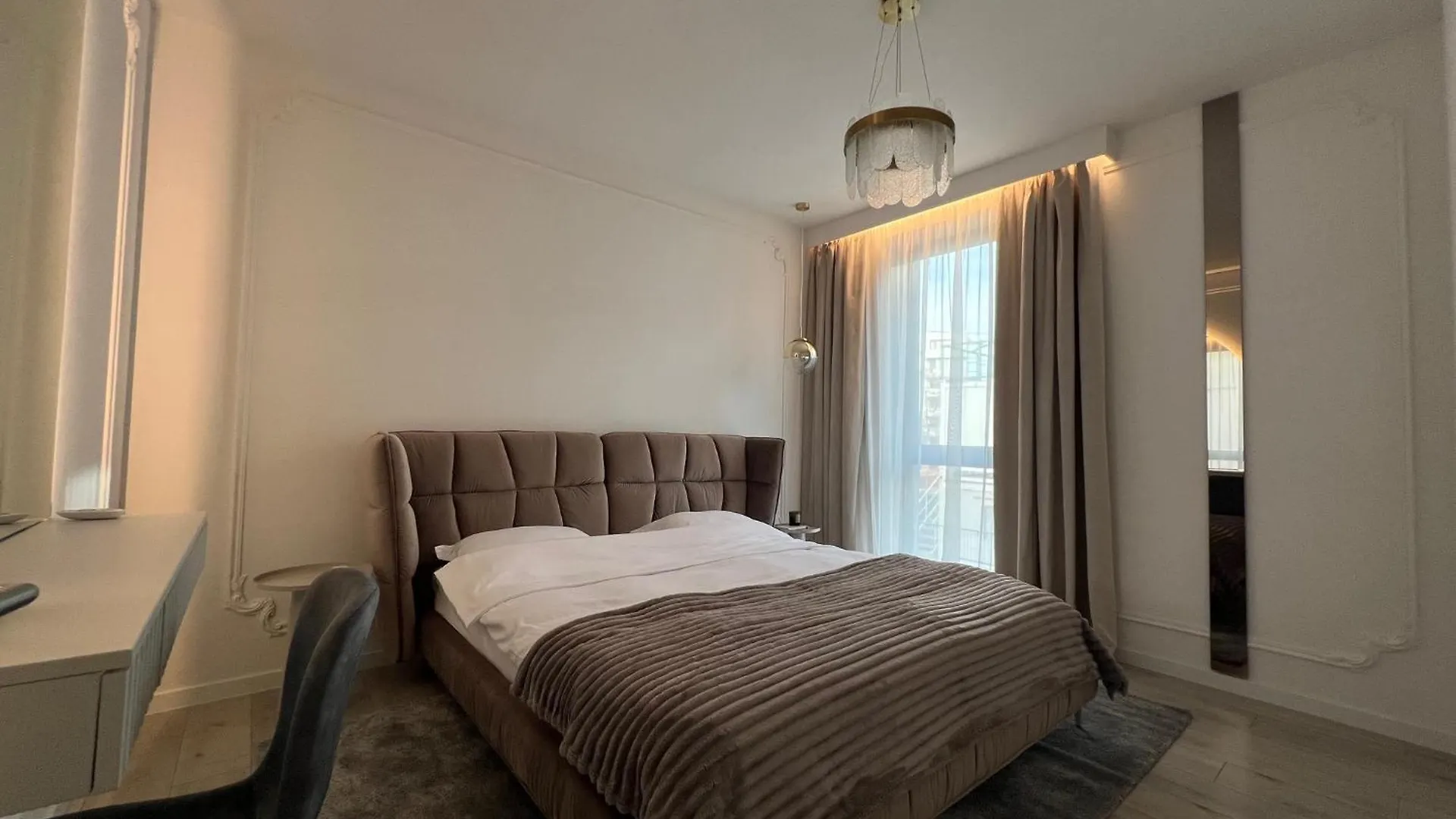 Harmony Property Win Herastrau Bucharest Apartment