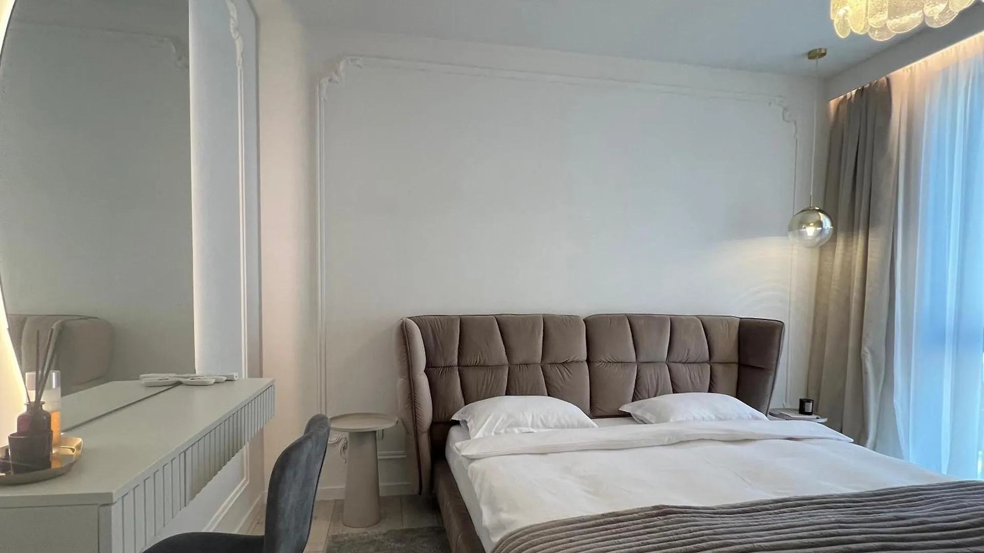 Apartment Harmony Property Win Herastrau Bucharest